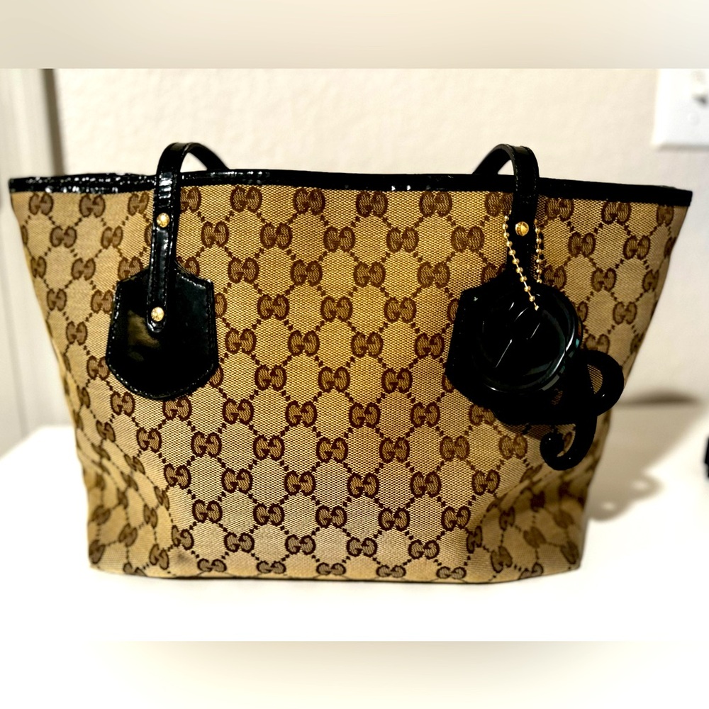 GUCCI GG Brown SupremeBlack Patent Tote Shoulder Bag